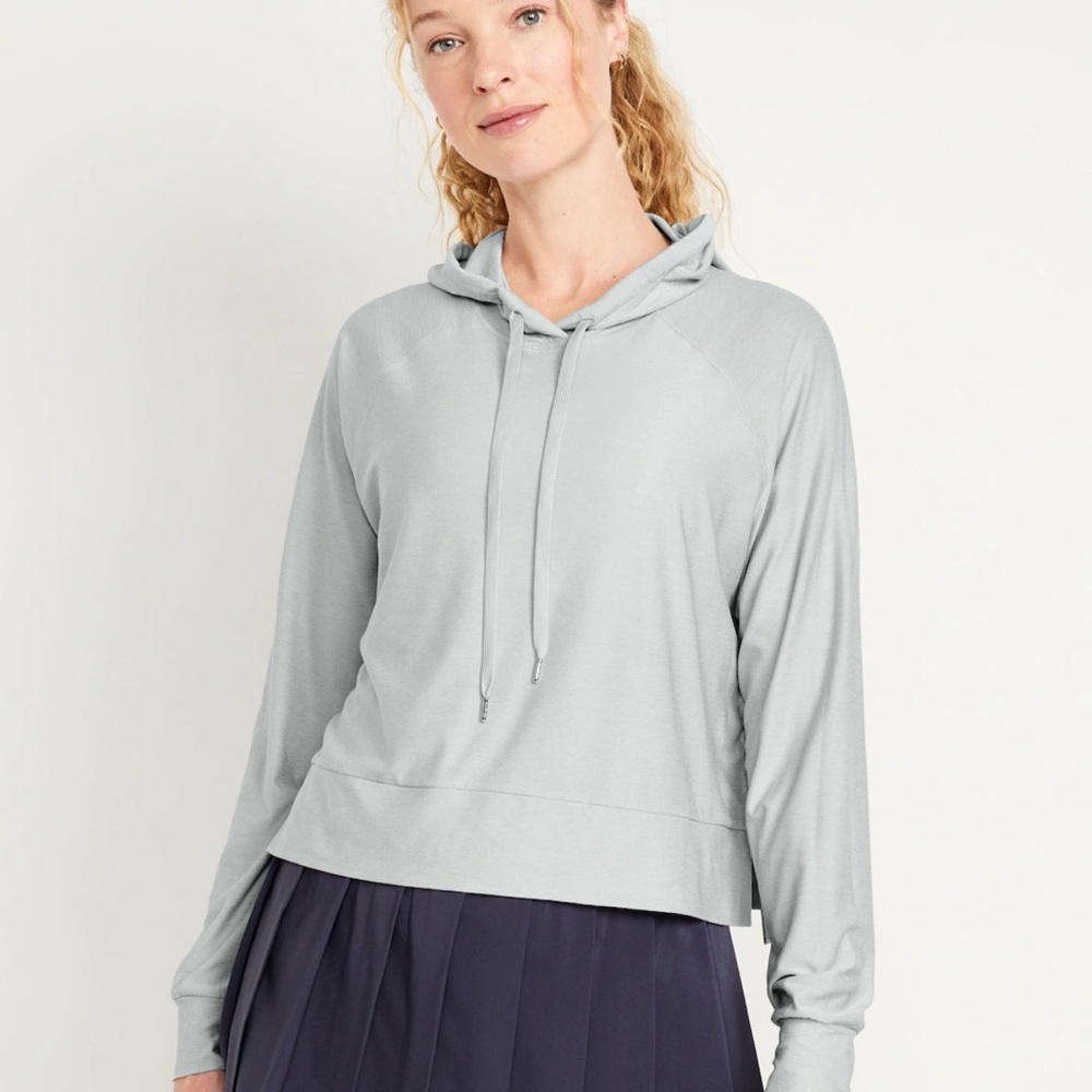 Old Navy CloudMotion Crop Hoodie XXL “cloud cover”